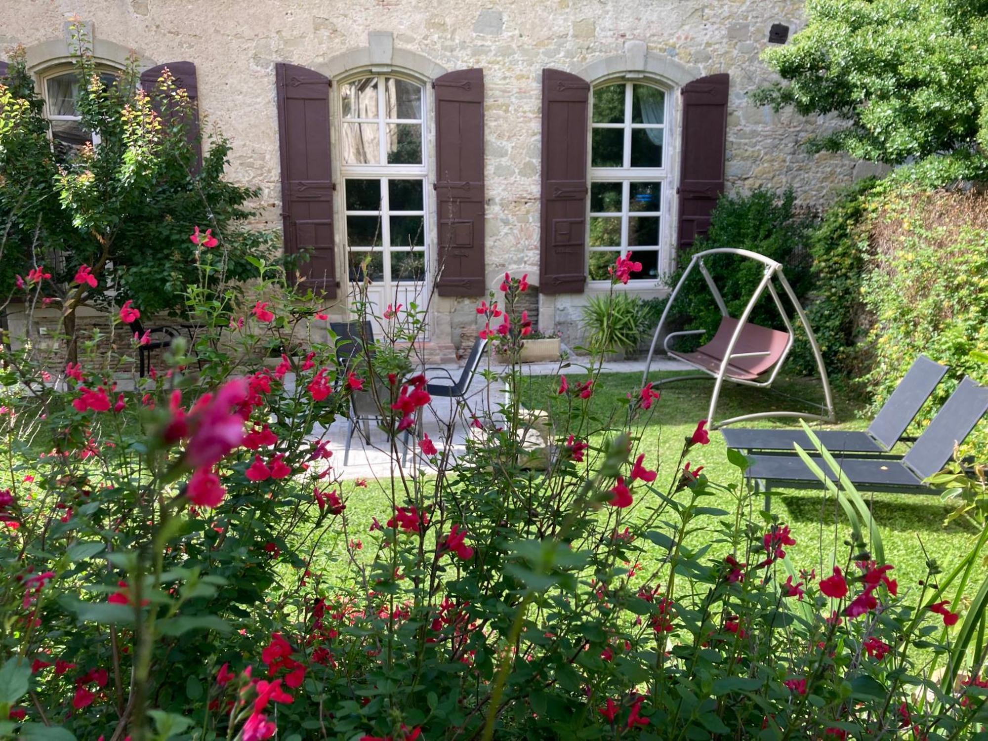 Les Ordalies Hotel Castelnaudary Exterior photo