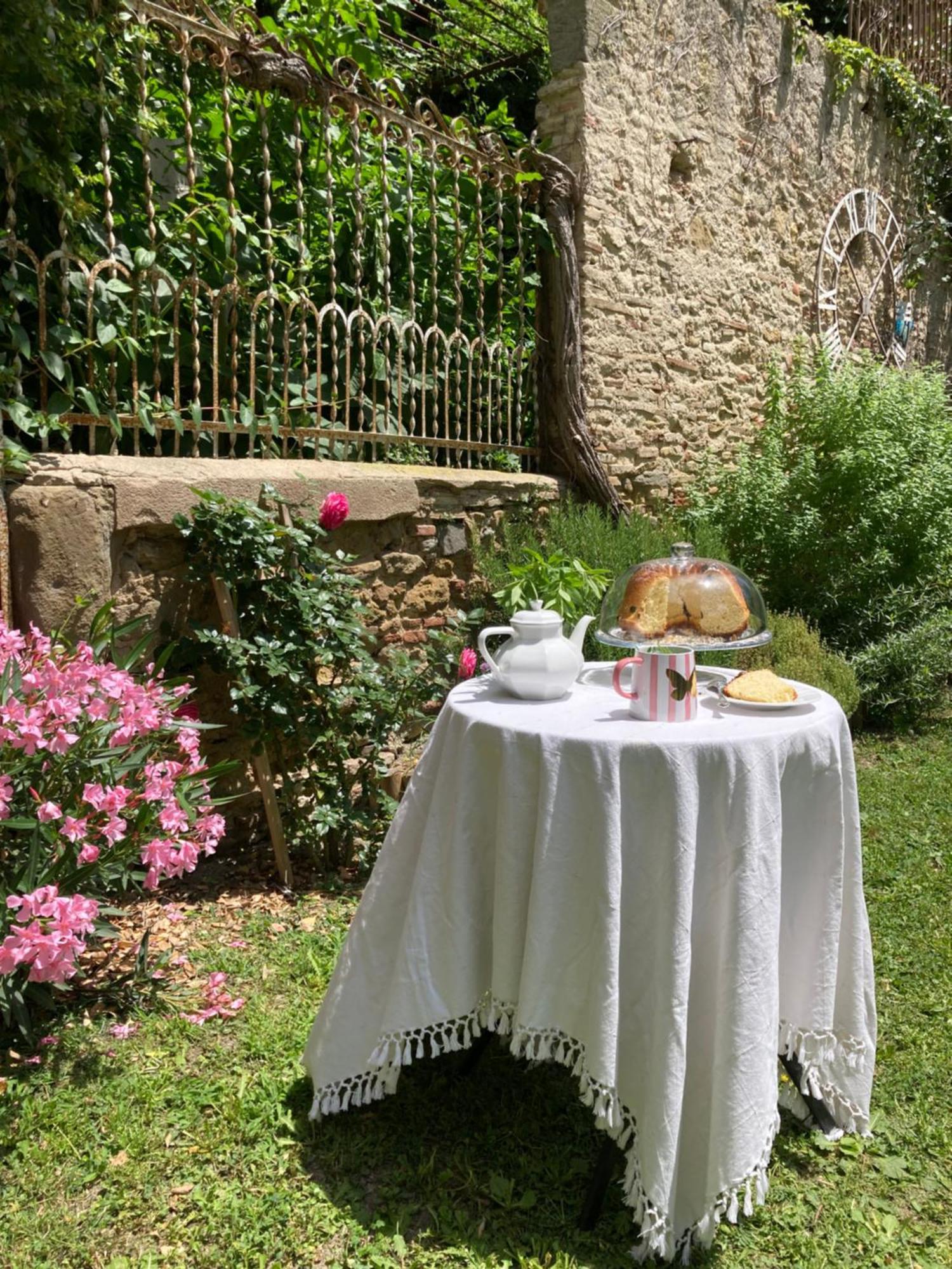 Les Ordalies Hotel Castelnaudary Exterior photo